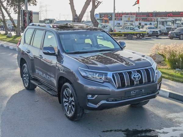 TOYOTA PRADO 2022 TXL TOP FULL OPTION GCC IN EXCELLENT CONDITION