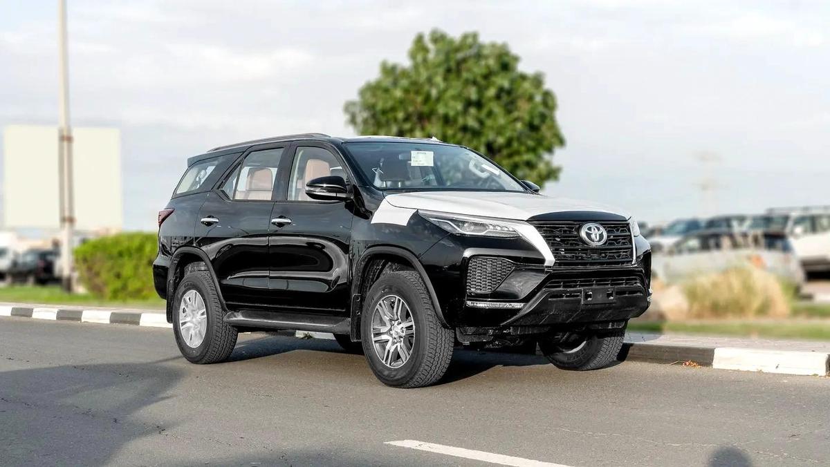 2026 Toyota Fortuner GX 2.4L AT Diesel (Black-Tan)-0-0