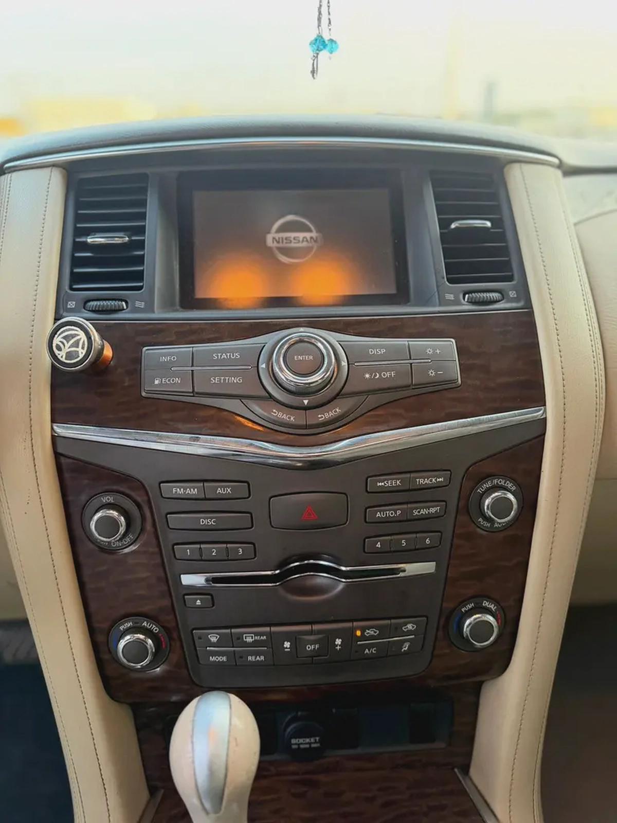 Nissan Patrol SE 2012 - GCC Specs-5-5