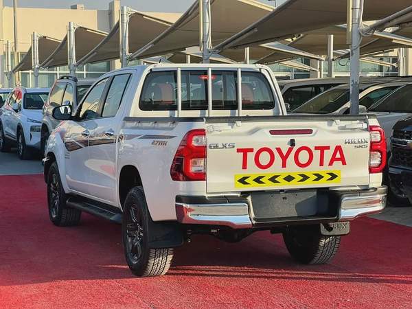 2025 | Toyota Hilux | 4X4 | Petrol | Full Automatic | GCC | Ref#936