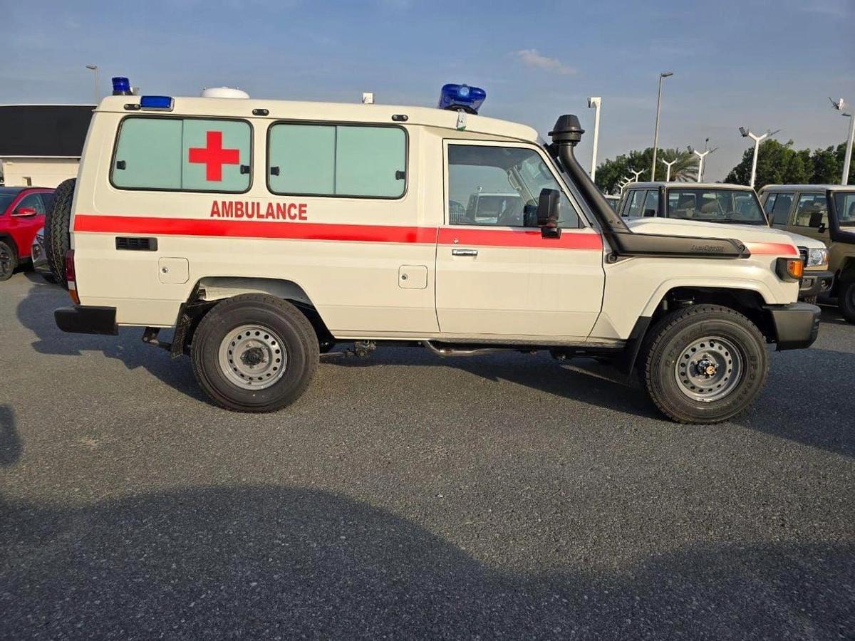 Toyota Land Cruiser 70 AMBULANCE LC78 4.2D MT MY2024-2-2