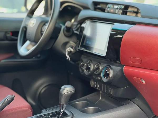 2024 | Toyota Hilux | Diesel | 4X4 | Full Automatic | Ref#874