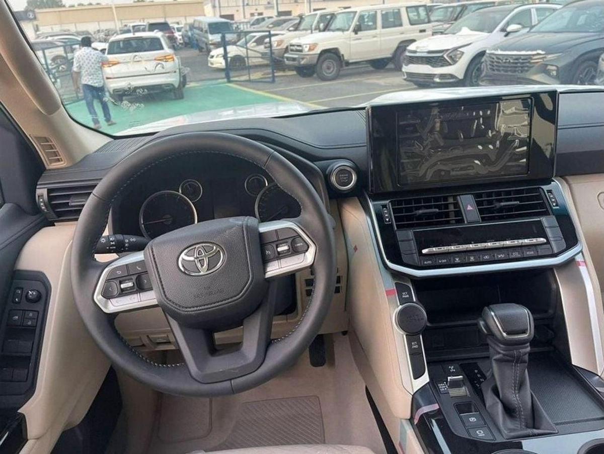 Toyota Land Cruiser LAND CRUISER 2026 MODEL GCC SPECS-12-12