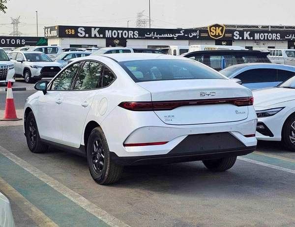 BYD QIN PLUS DMI 55 KM PLUG IN HYBRID / ELECTRIC / DVD+CAMERA (CODE # QINPDMI)