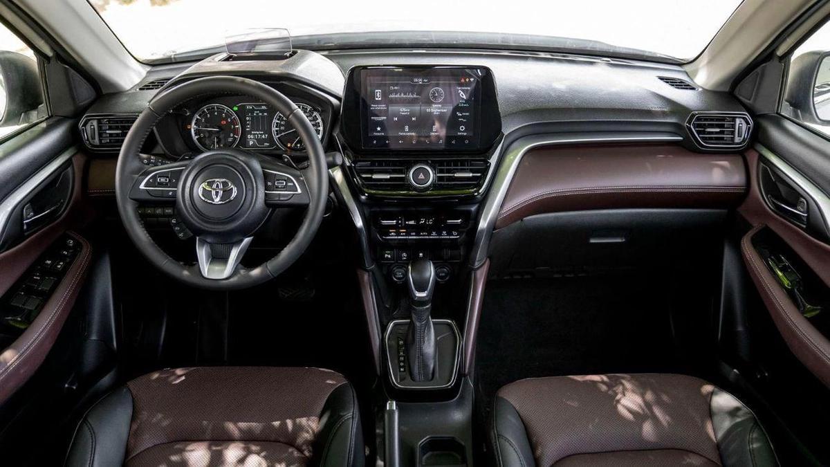 Toyota Urban Cruiser Toyota urban cruiser full option 2026-8-8