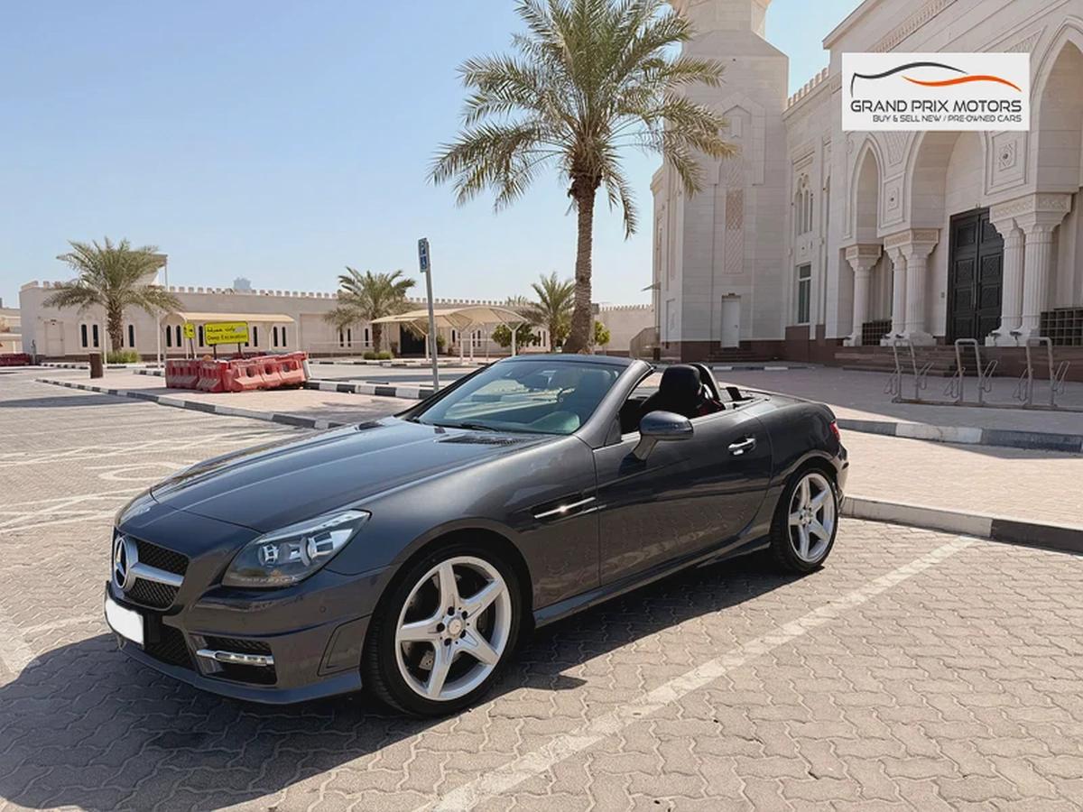 Mercedes Benz SLK200 Compressor Convertible 2015 Model GCC Specs In Perfect Condition-0-0