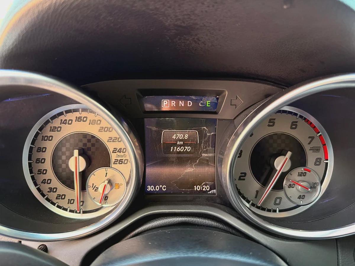 Mercedes Benz SLK200 Compressor Convertible 2015 Model GCC Specs In Perfect Condition-17-17