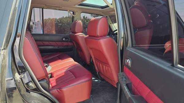 Nissan Patrol Super Safari Oustoura Edition (Black Red)
