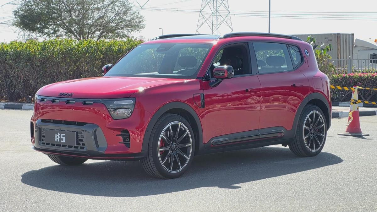 SMART #5 BRABUS (Red)-3-3