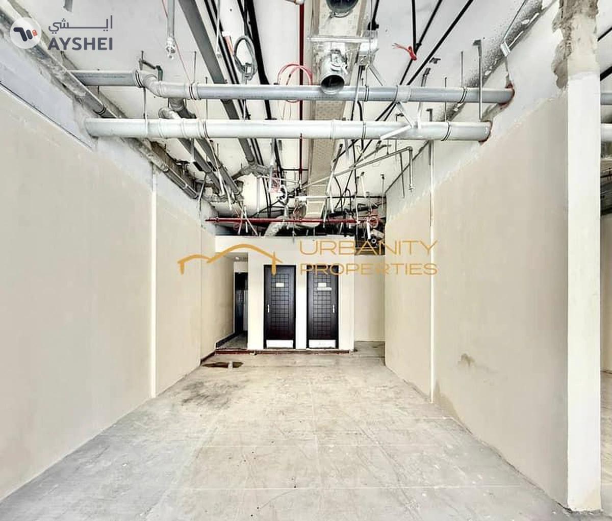 HIGH VISIBILITY RETAIL SPACE | MAIN ROAD FRONTAGE | PRIME CBD LOCATION | NEAR BUS STOP-2-2