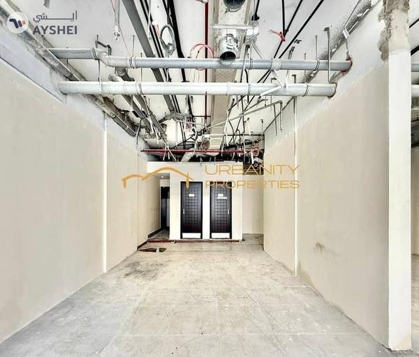 HIGH VISIBILITY RETAIL SPACE | MAIN ROAD FRONTAGE | PRIME CBD LOCATION | NEAR BUS STOP