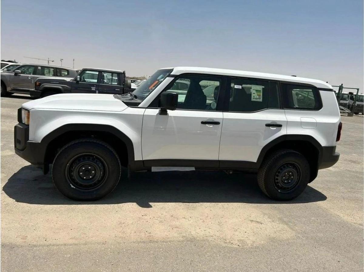 Toyota Prado 2.4L PETROL AVAILABLE DIESEL 2024 GCC-10-10