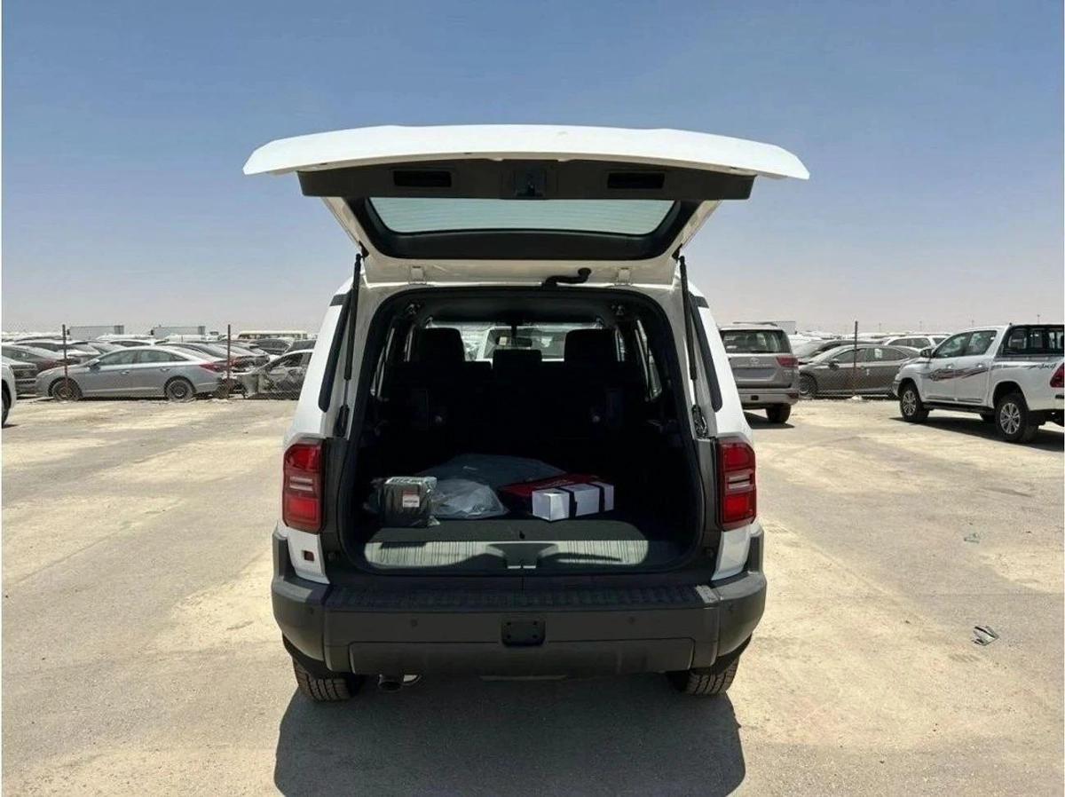 Toyota Prado 2.4L PETROL AVAILABLE DIESEL 2024 GCC-4-4