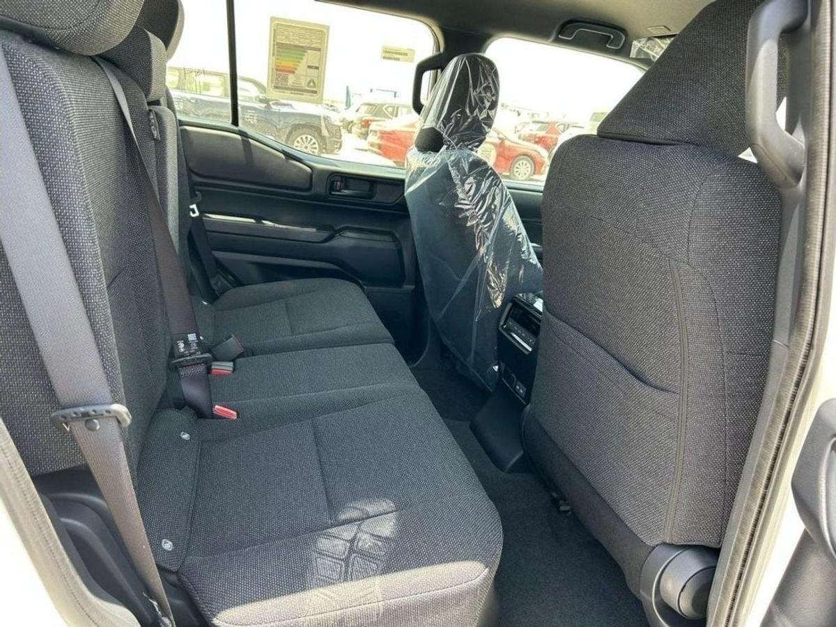 Toyota Prado 2.4L PETROL AVAILABLE DIESEL 2024 GCC-8-8