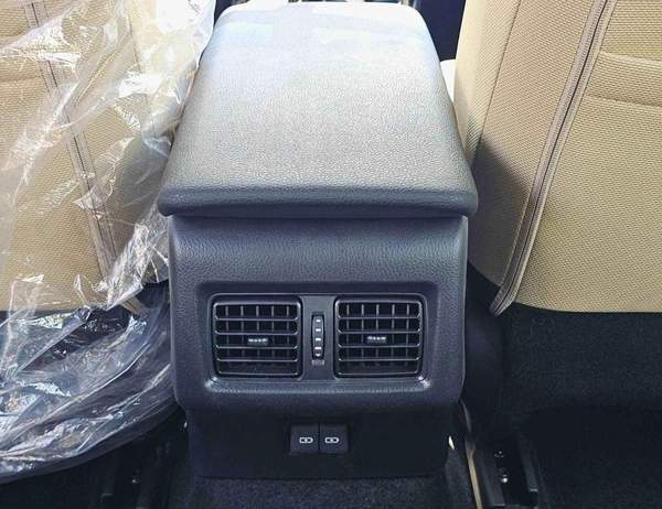 Toyota Camry E-PLUS HYBRID / 2.5L V4 PETROL / PUSH START / DVD+CAMERA / SUNROOF / (CODE # CPEA)