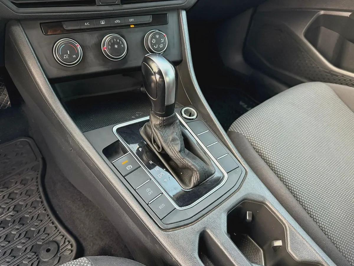 2019 Volkswagen Jetta GLI - American Specs-11-11