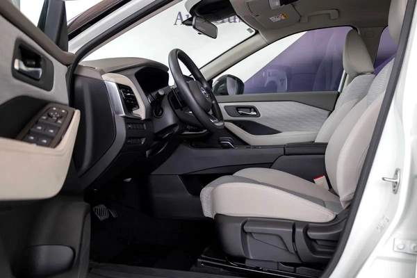 Nissan X-Trail S