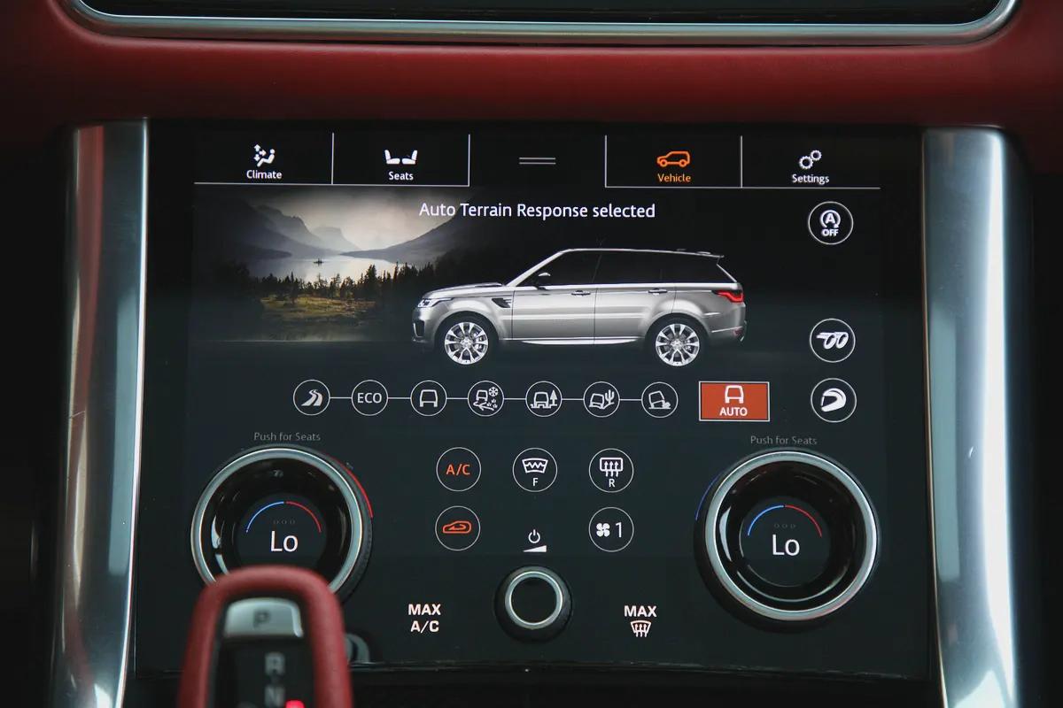 RANGE ROVER SPORT SVR - 2020 - CARBON EDITION - AMAZING CONDITION FULLY LOADED --15-15