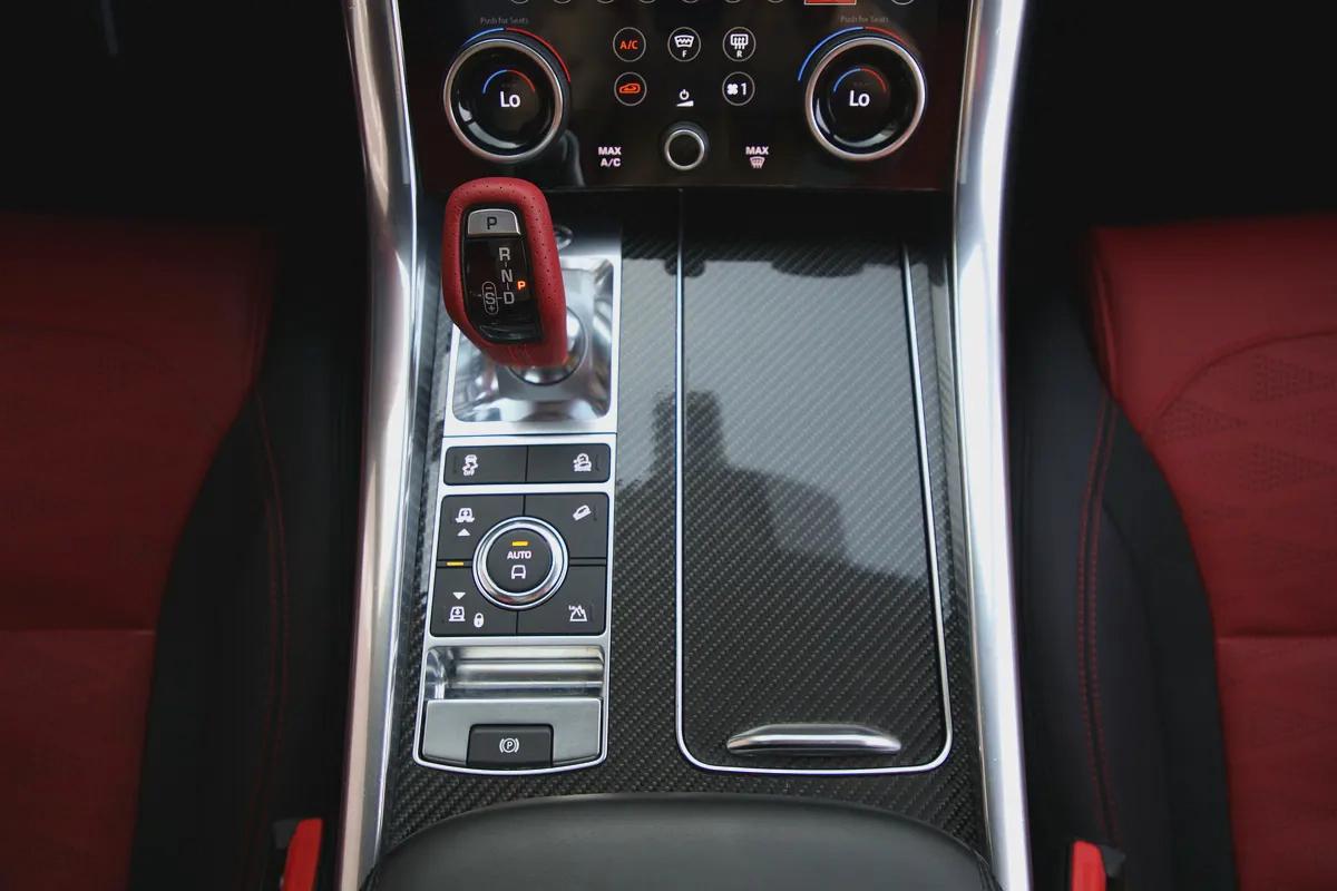 RANGE ROVER SPORT SVR - 2020 - CARBON EDITION - AMAZING CONDITION FULLY LOADED --16-16