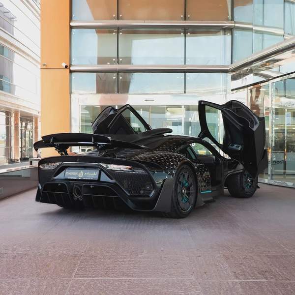 2024 MERCEDES AMG ONE BRAND NEW ( 1 OF 275)