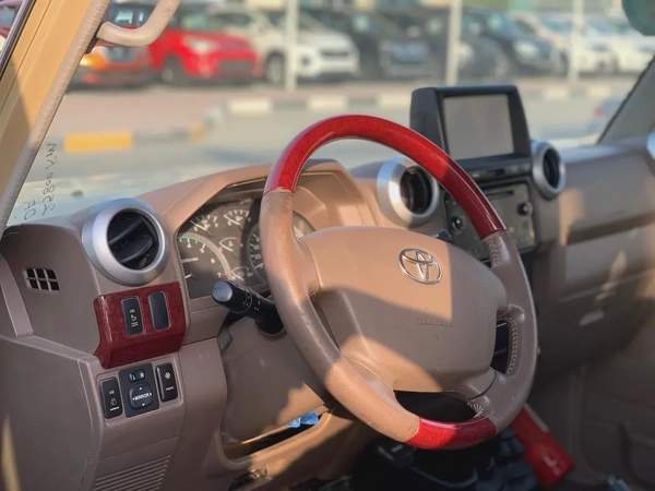 سوق الحراج الشارقة معرض الهامور 36