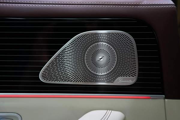 Mercedes-Benz GLS 600 2024