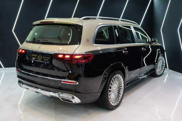 Mercedes-Benz GLS 600 2024