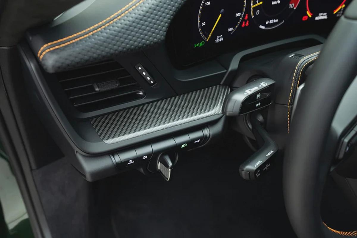 2025 PORSCHE 911 GT3 TOURING | MAIN DEALER WARRANTY | HIGH SPEC |-10-10