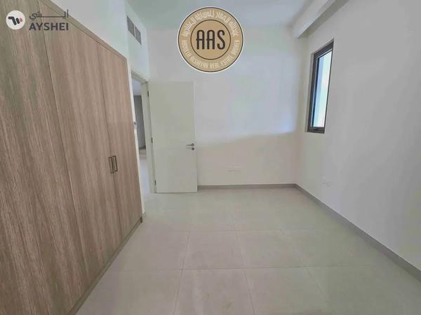 Brand New 5 BR Villa || Corner Unit Fully Fitted Kitchen