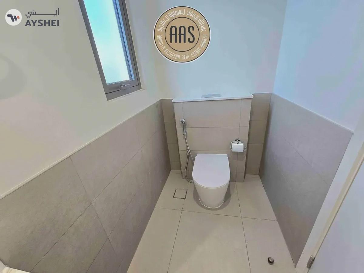 Brand New 5 BR Villa || Corner Unit Fully Fitted Kitchen-16-16