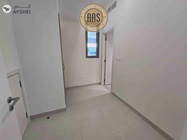 Brand New 5 BR Villa || Corner Unit Fully Fitted Kitchen