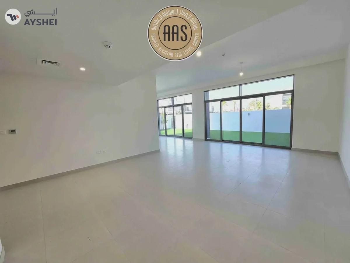 Brand New 5 BR Villa || Corner Unit Fully Fitted Kitchen-22-22