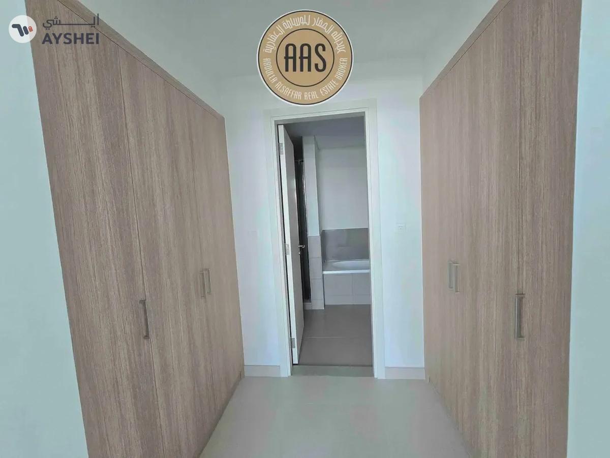 Brand New 5 BR Villa || Corner Unit Fully Fitted Kitchen-6-6