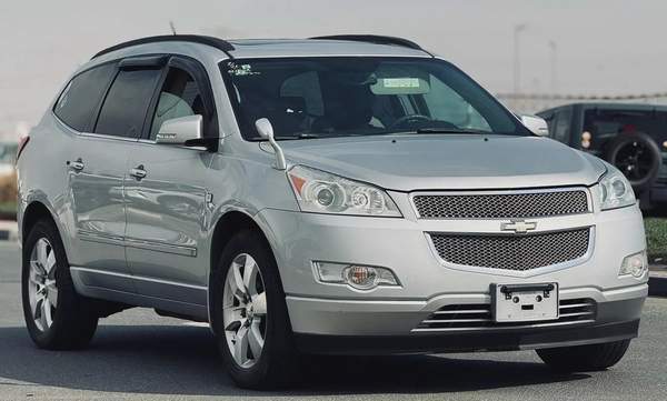 CHEVROLET TRAVERSE | 2009 | FULL OPTION | CLEAN CAR FRESH JAPAN IMPORT