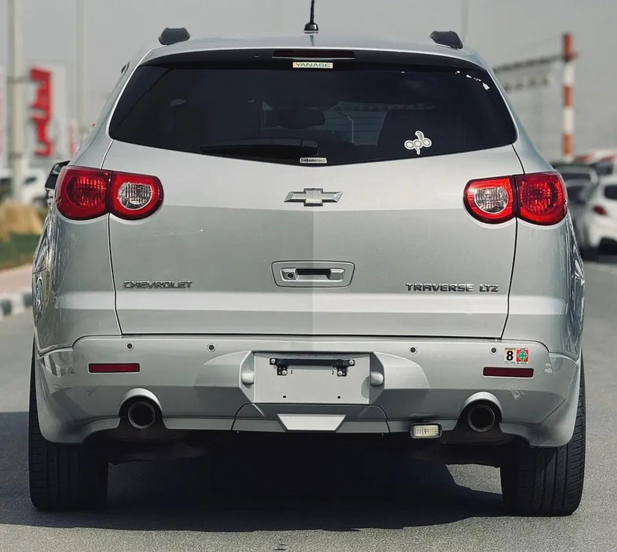 CHEVROLET TRAVERSE | 2009 | FULL OPTION | CLEAN CAR FRESH JAPAN IMPORT-4-4