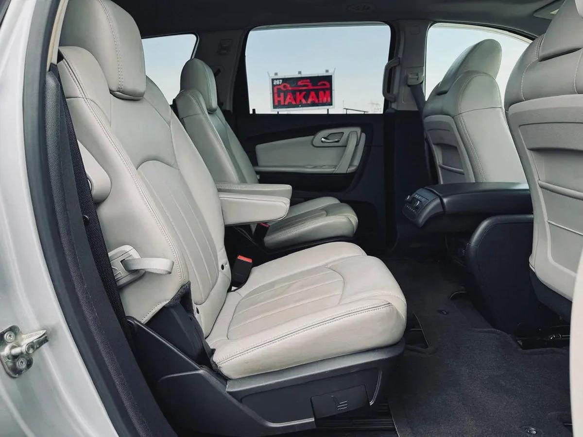 CHEVROLET TRAVERSE | 2009 | FULL OPTION | CLEAN CAR FRESH JAPAN IMPORT-18-18