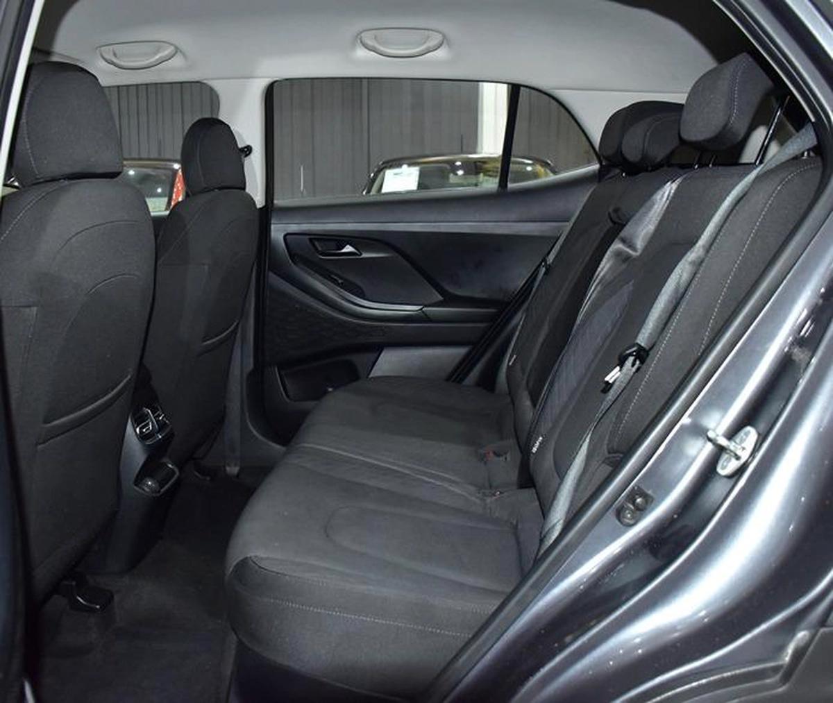 Hyundai Creta ( 2024 Model ) in Grey Color GCC Specs-6-6