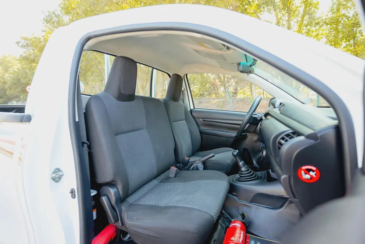 Hilux | Single Cabin 4x2 | Manual | GCC Specs | Ref#T61753-8-8