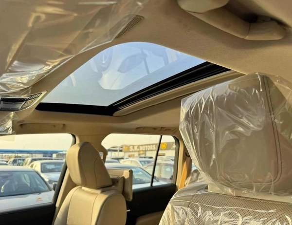Toyota Land Cruiser GXR HIGH OPTN 4.0L PETROL V6 OMAN SPECS /RADAR /360 CAMERA | SOFT CLOSE DOOR