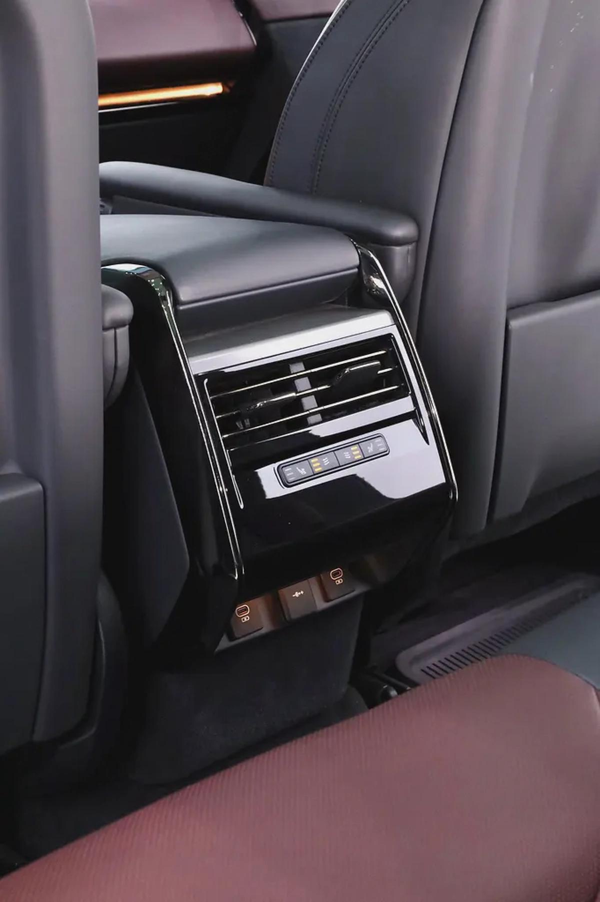 RANGE ROVER SPORT DYNAMIC V6 P400 WITH PERFECT COLOUR COMBINATION-12-12