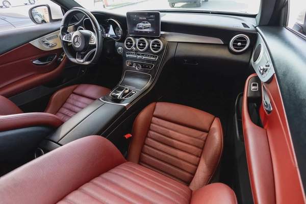 Mercedes-Benz C-Class 200