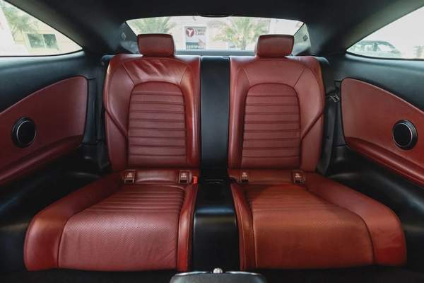 Mercedes-Benz C-Class 200