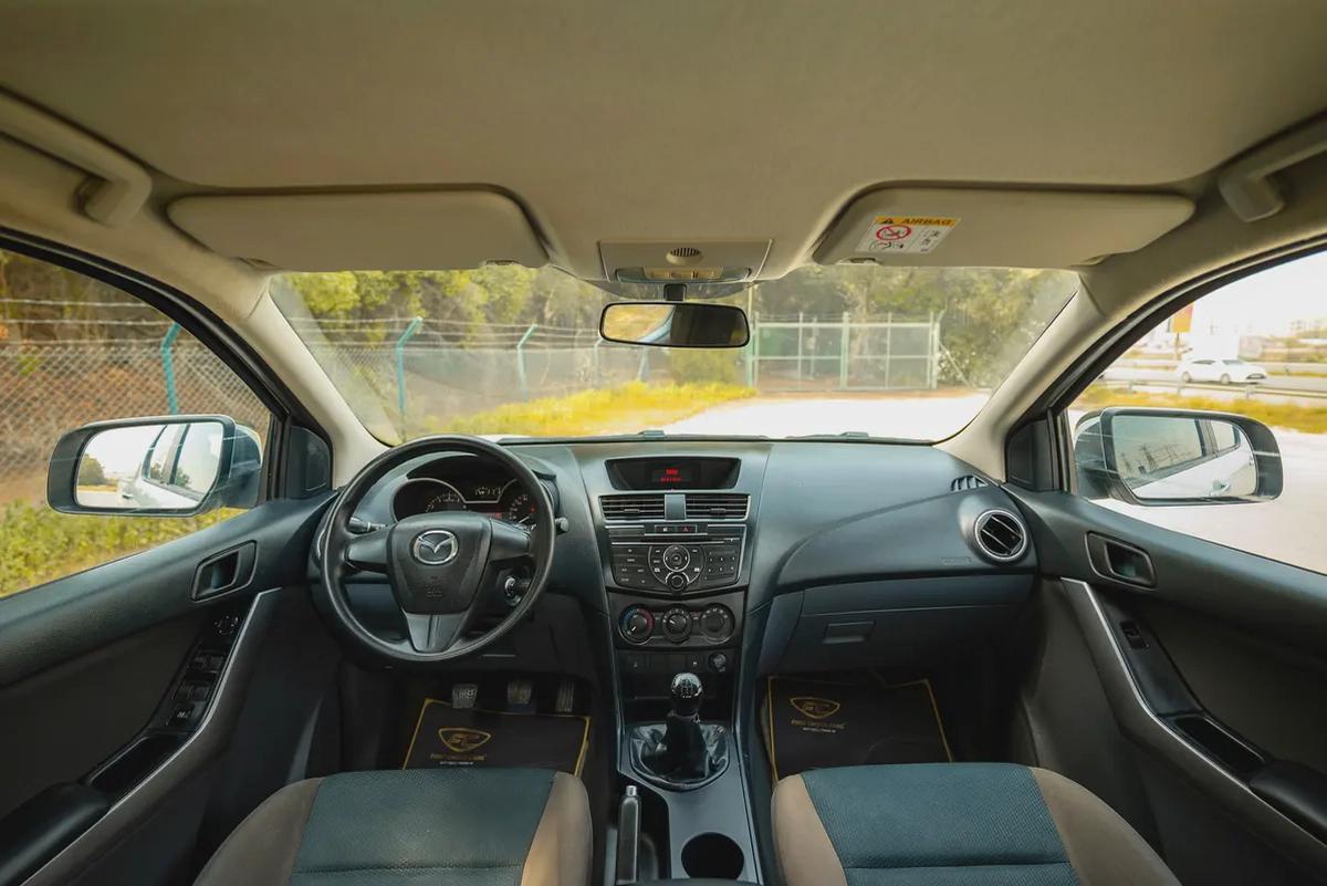 Mazda BT-50 | Double Cabin 4X2 | Manual | GCC Specs | Ref#M72436-6-6