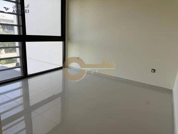 3 Beds with Maids Room | Spacious Layout | R2MB