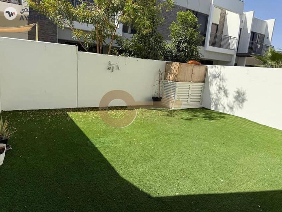 3 Beds with Maids Room | Spacious Layout | R2MB-12-12