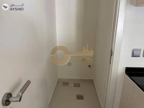 3 Beds with Maids Room | Spacious Layout | R2MB