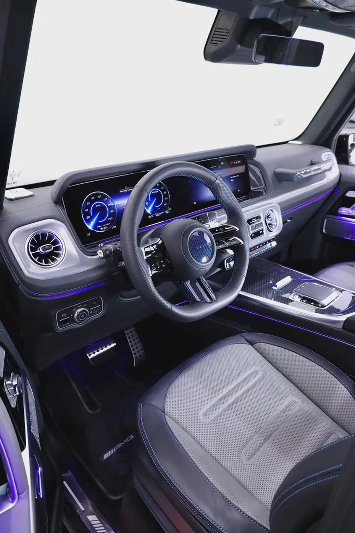 EQ G580 EDITION ONE WITH G63 DOUBLE NIGHT BODYKIT + MANSORY STEERING + CARBON PACKAGE-4-4