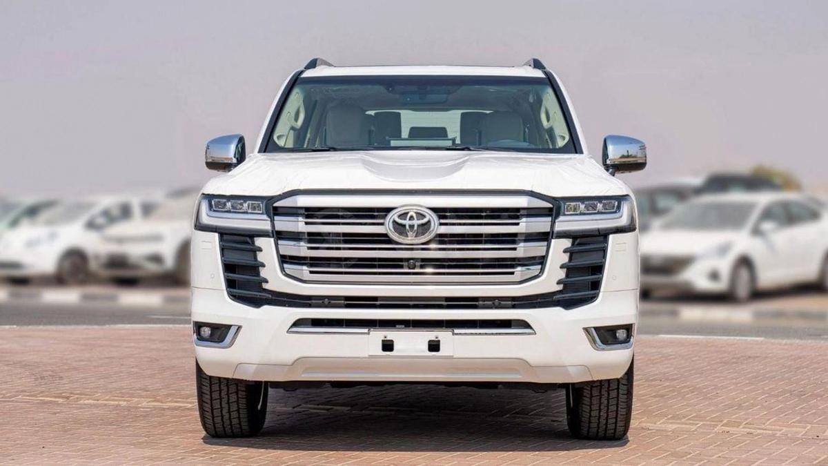 Toyota Land Cruiser LC300 VXR 3.3D AT MY2025 – WHITE-1-1
