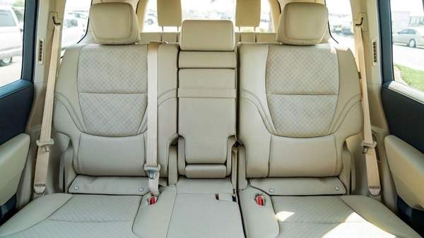 Toyota Land Cruiser LC300 VXR 3.3D AT MY2025 – WHITE