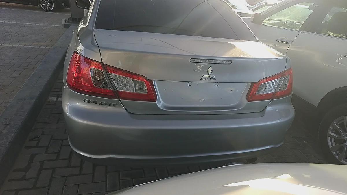Mitsubishi Galant – GCC Spec Model: 2012 Mileage: 221,345 KMS Well-maintained GCC-spec sedan in good-3-3